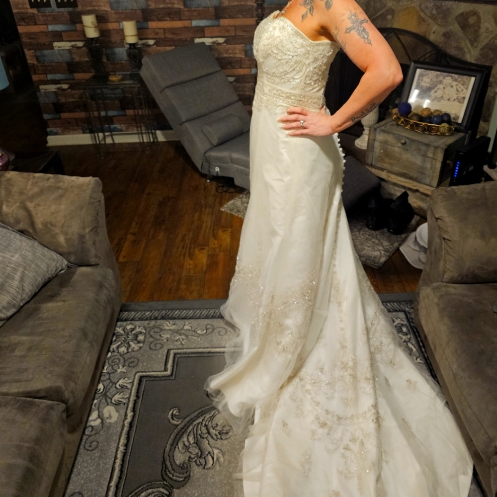 Beautifully elegant Casablanca Wedding Dress